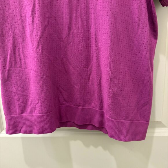 Athleta M Purple Perforated Mesh Athletic Tee Breathable Short Sleeve - Picture 4 of 7